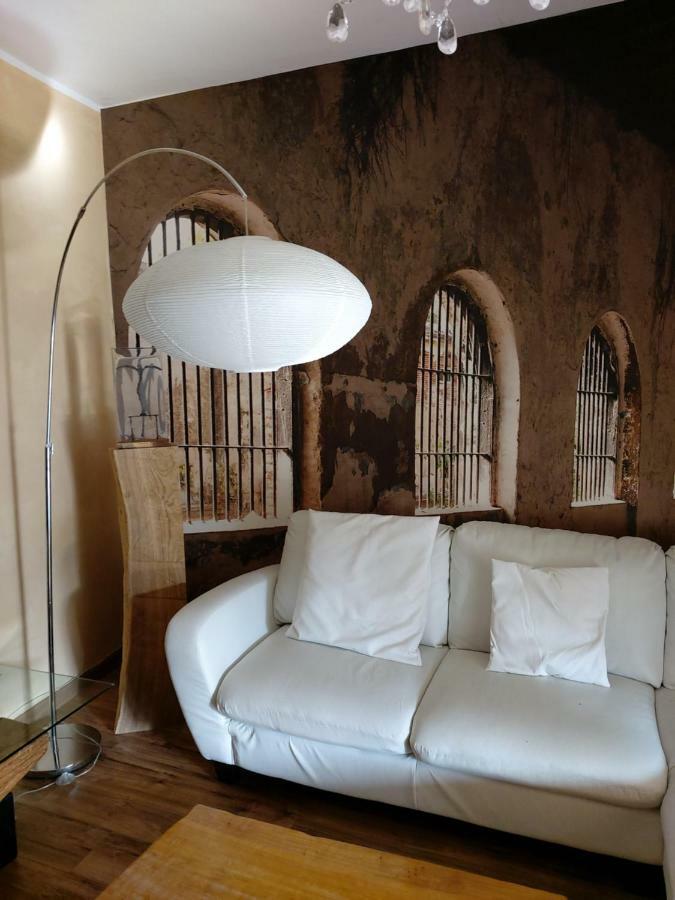 La Loggia Di Federico Hotell Navelli Exteriör bild